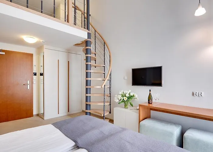 21 By Victus 3* Sopot