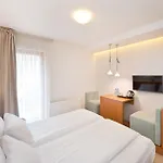 21 By Victus לינה וארוחת בוקר 3*