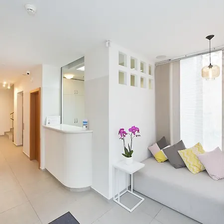 21 By Victus 3* Sopot