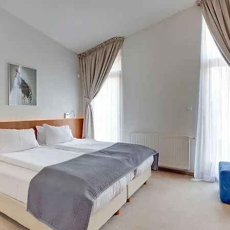 21 Victus By Renters לינה וארוחת בוקר