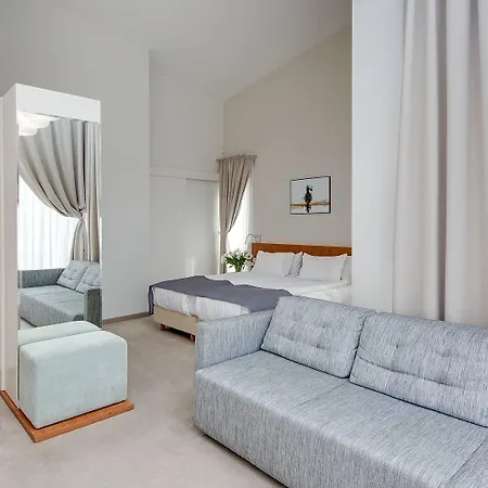 21 Victus By Renters לינה וארוחת בוקר סופוט