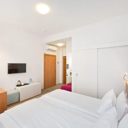 Oda ve Kahvaltı 21 By Victus