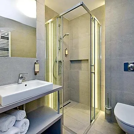 21 Victus By Renters סופוט