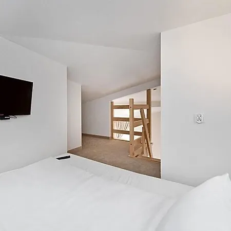 21 Victus By Renters 3* סופוט