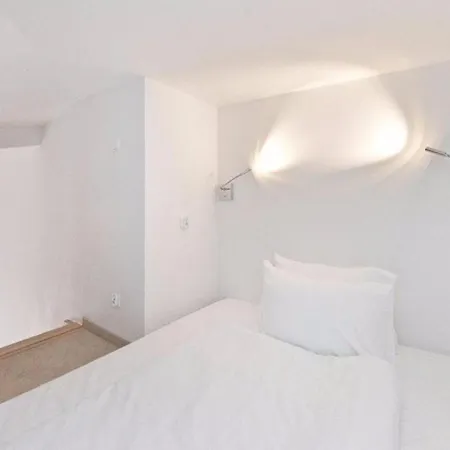 21 Victus By Renters