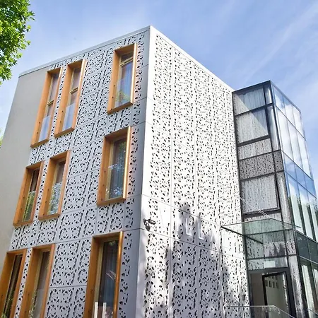 לינה וארוחת בוקר 21 By Victus